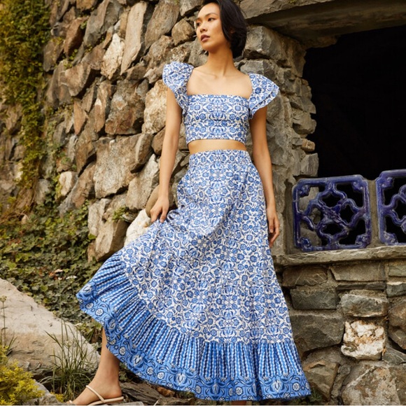 Cara Cara Darby Flutter Sleeve Fitted Crop Top XS - Picture 7 of 8